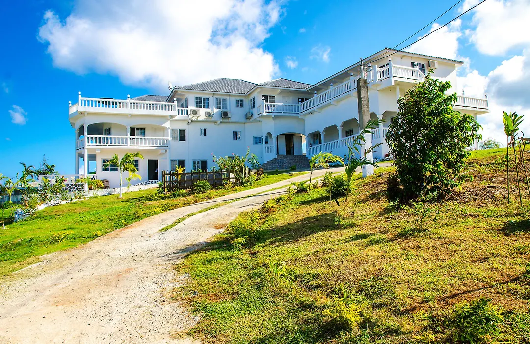Villa Juanita-1